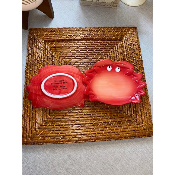Set of 2 Red Crab Ceramic Dishes Microwave Dishwasher Safe GUC Lot - Picture 4 of 6